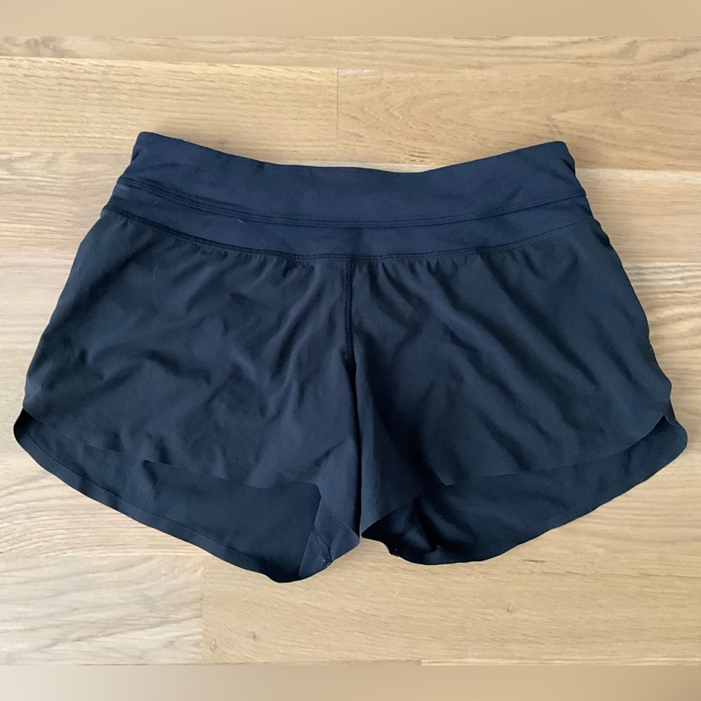 Lululemon Shorts Women’s size 6